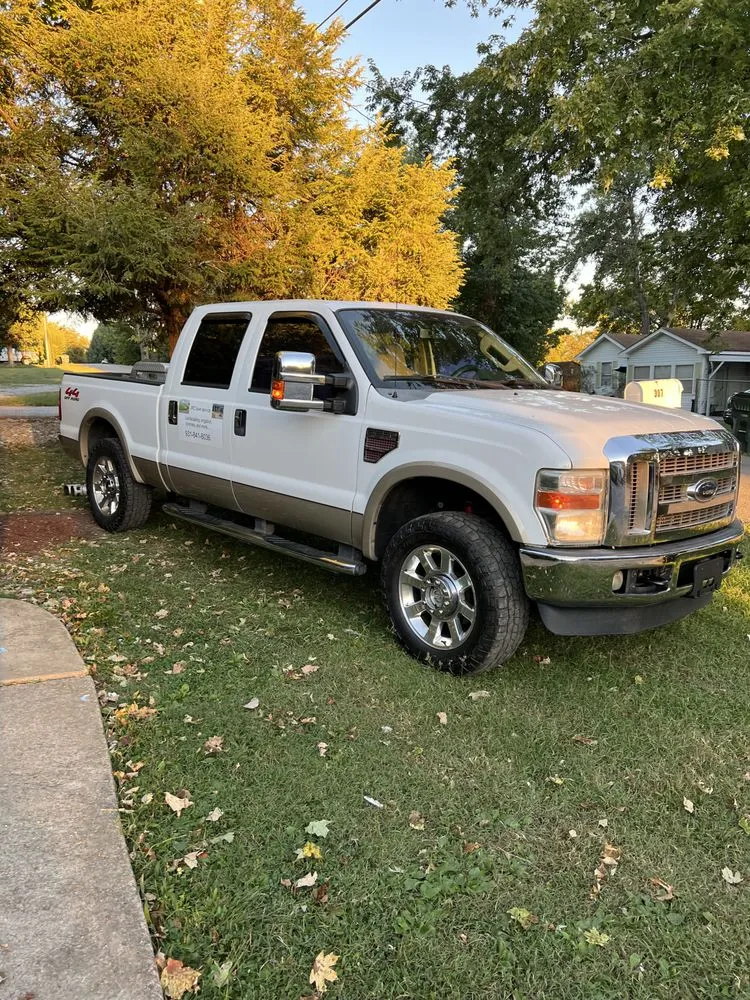 Affordable lawn care service near you in Gallatin, TN by JRC Lawn Service