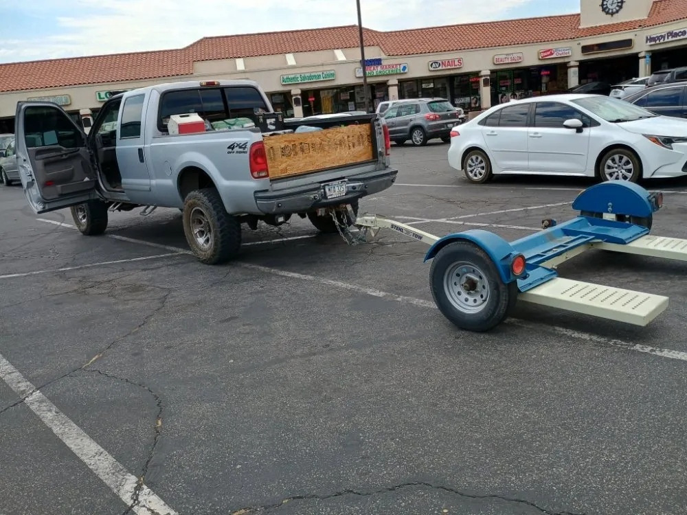 Reliable residential landscaping experts serving Palmdale, CA - JRG services