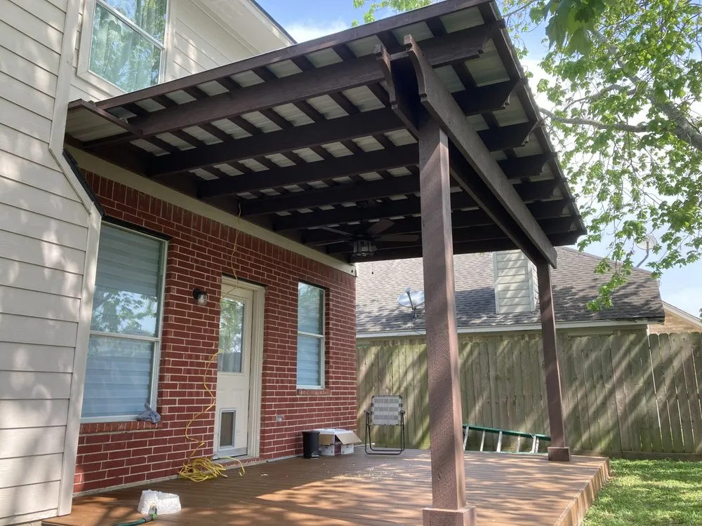 Custom garden landscaping experts serving League City, TX - JRH Custom Outdoors