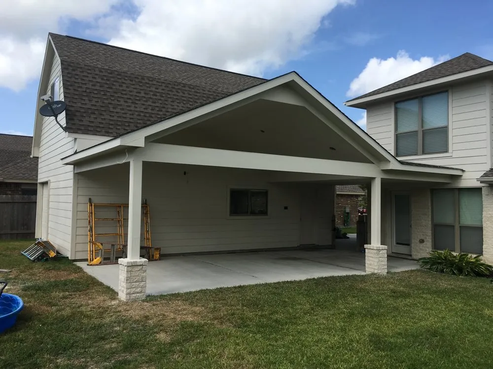 Custom outdoor landscaping for beautiful yards in League City, TX by JRH Custom Outdoors