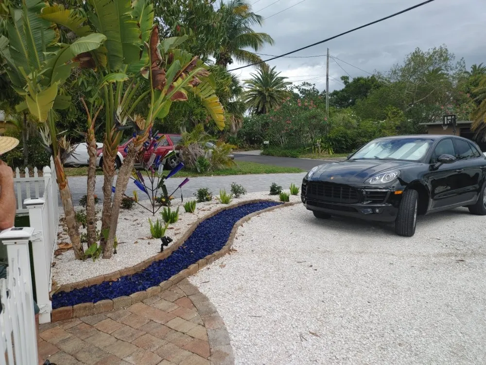 Custom yard cleanup service in St. Petersburg, FL - JRJ Landscaping