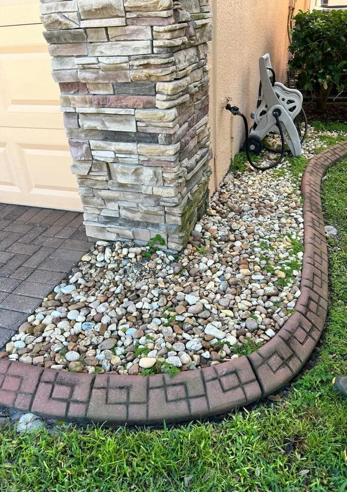 Professional yard cleanup service in Orlando, FL by JRJ Martinez Landscaping