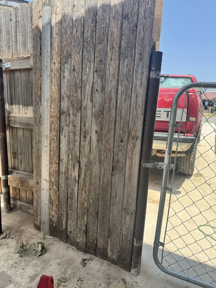 Custom landscape installation for beautiful yards in Cross Plains, TX by JRLP services