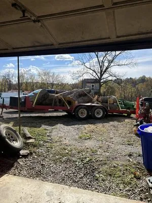 JR’s Cleanup And Services Logo