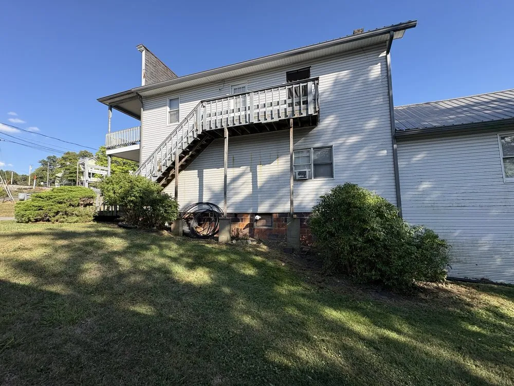Reliable lawn care service for outdoor upgrades across Valencia, PA - Jr’s Landscaping