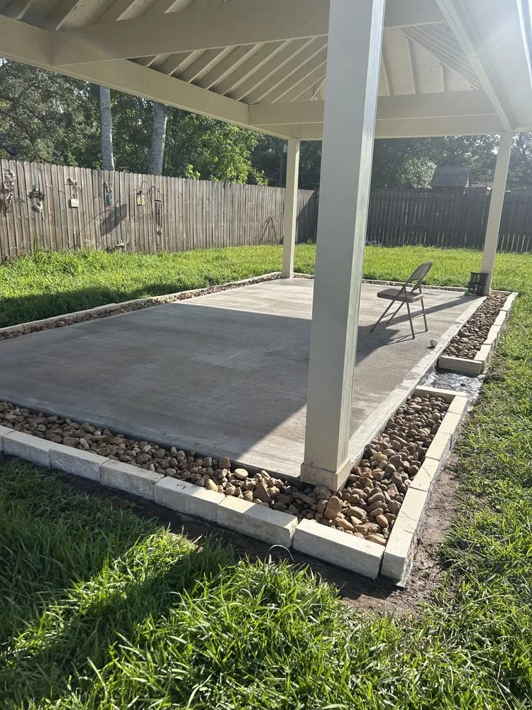 Trusted landscape installation in Liberty, TX by JR's Lawn Care & Landscaping