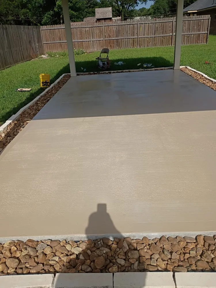 Professional outdoor landscaping in Liberty, TX - JR's Lawn Care & Landscaping