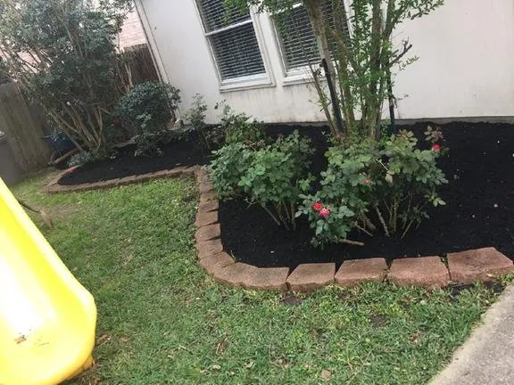 Custom garden landscaping in Spring, TX - Jr's Lawn Care & Landscaping