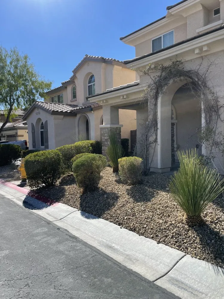 Trusted lawn mowing service in Henderson, NV by Jr's Lawn Maintenance