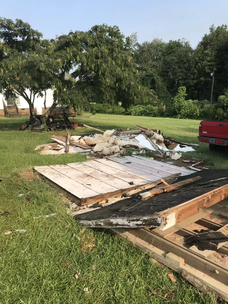 Expert lawn mowing service in Holly Springs, NC - JRs lawn service and trash removal