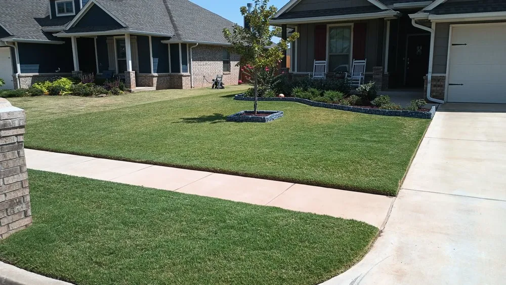 Custom lawn mowing service in Oklahoma City, OK by J.R.'s lawn service