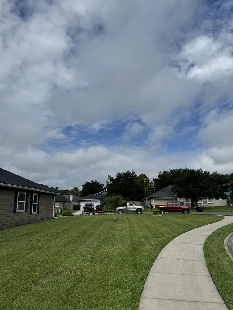 Professional landscaping services in Middleburg, FL - JR’s Lawn Works