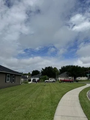 JR’s Lawn Works Logo