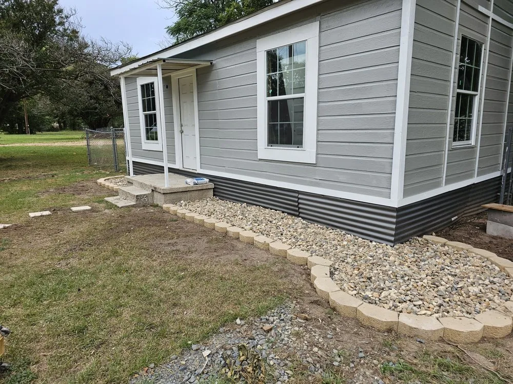 Top-rated yard cleanup service for year-round maintenance in Mount Pleasant, TX by Jr's Outdoor Services