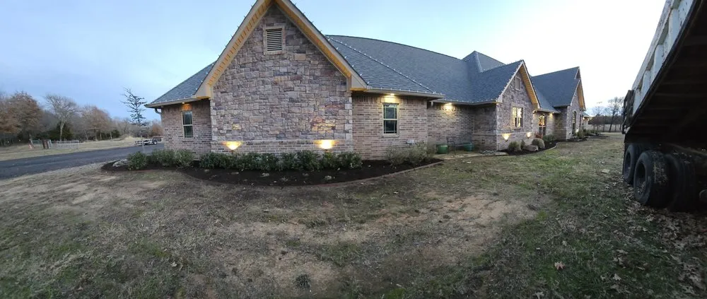 Professional yard cleanup service in Mount Pleasant, TX by Jr's Outdoor Services