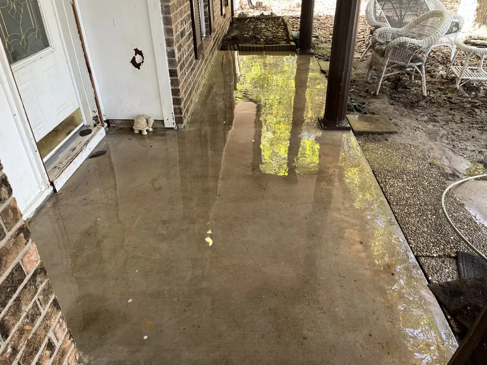 Professional garden landscaping experts serving Splendora, TX - Jr’s Pressure Washing