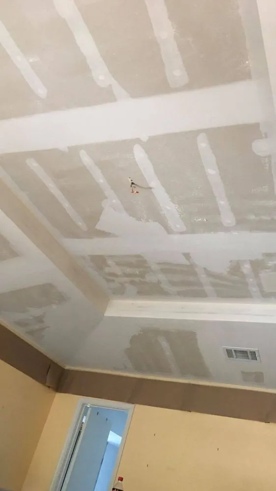 Professional landscaping services experts serving Fort Worth, TX - JR's Remodeling and Home Repair