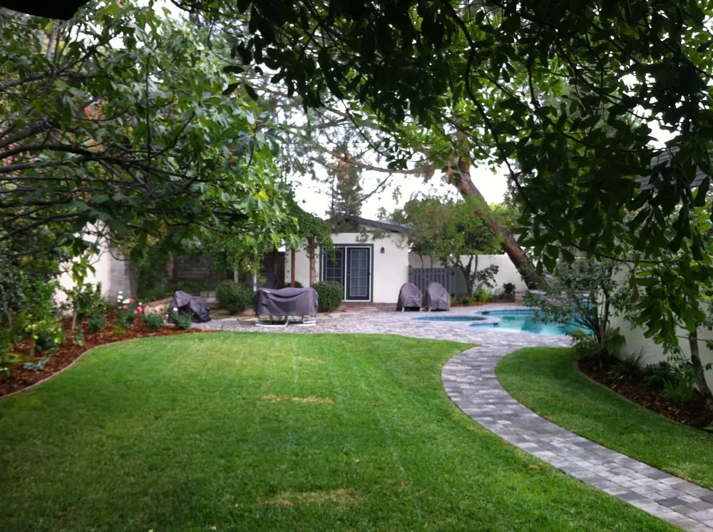 Reliable lawn mowing service for beautiful yards across Pasadena, CA - JR's Tree Service & Landscape
