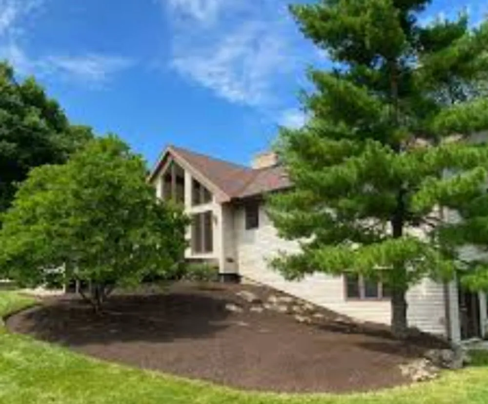 Custom lawn mowing service in Glens Falls, NY - JR's Tree Service and Lawncare