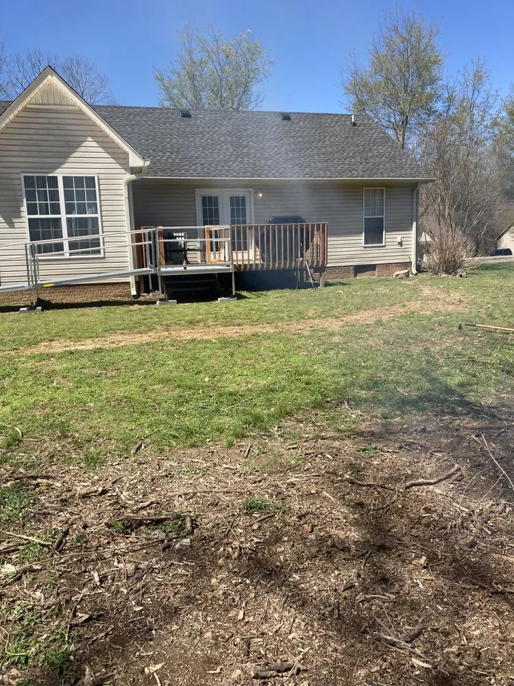 Affordable yard maintenance with custom design across Fayetteville, TN - Jrwsonhomeimprovement