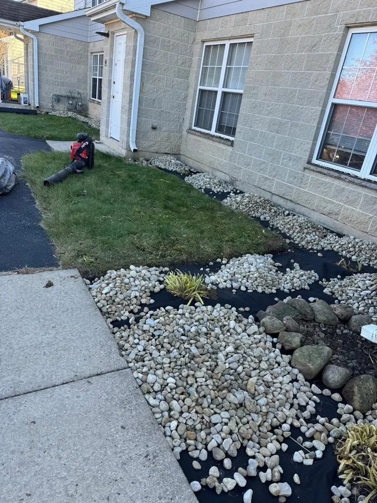 Trusted yard maintenance in Harvard, IL by JRZ Landscaping