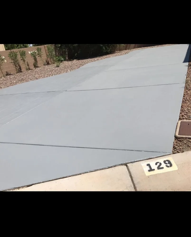 Expert yard cleanup service for homes in Yuma, AZ by J’s Concrete & Landscape
