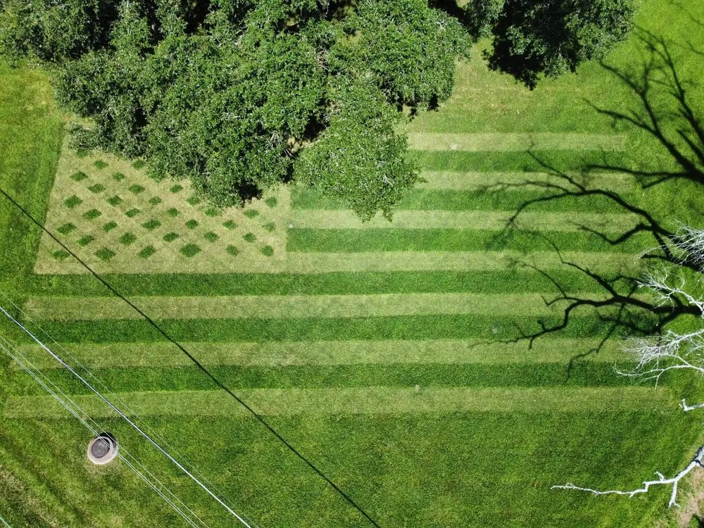 Trusted yard cleanup service for residential properties across Morganza, LA - J's Crazy Cutz