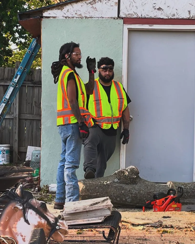 Affordable yard maintenance experts serving Kansas City, MO - J’s Do It All