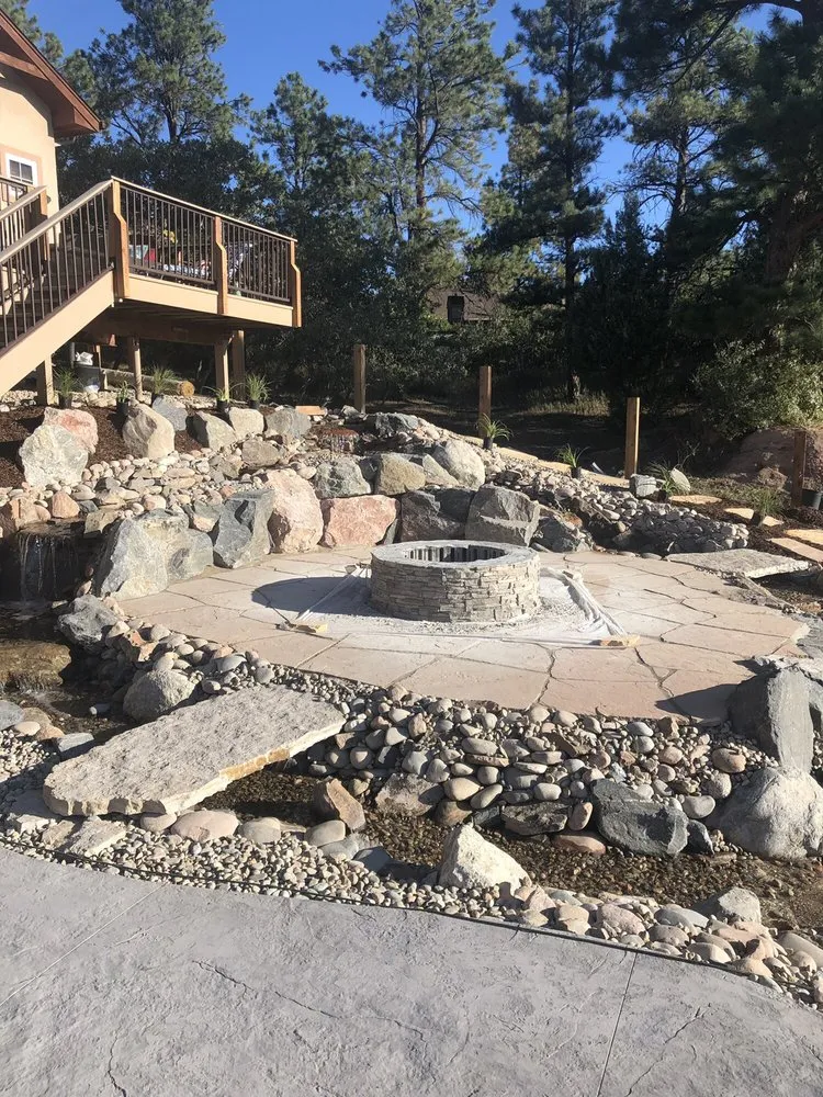 Professional yard maintenance in Larkspur, CO - JS Enterprises