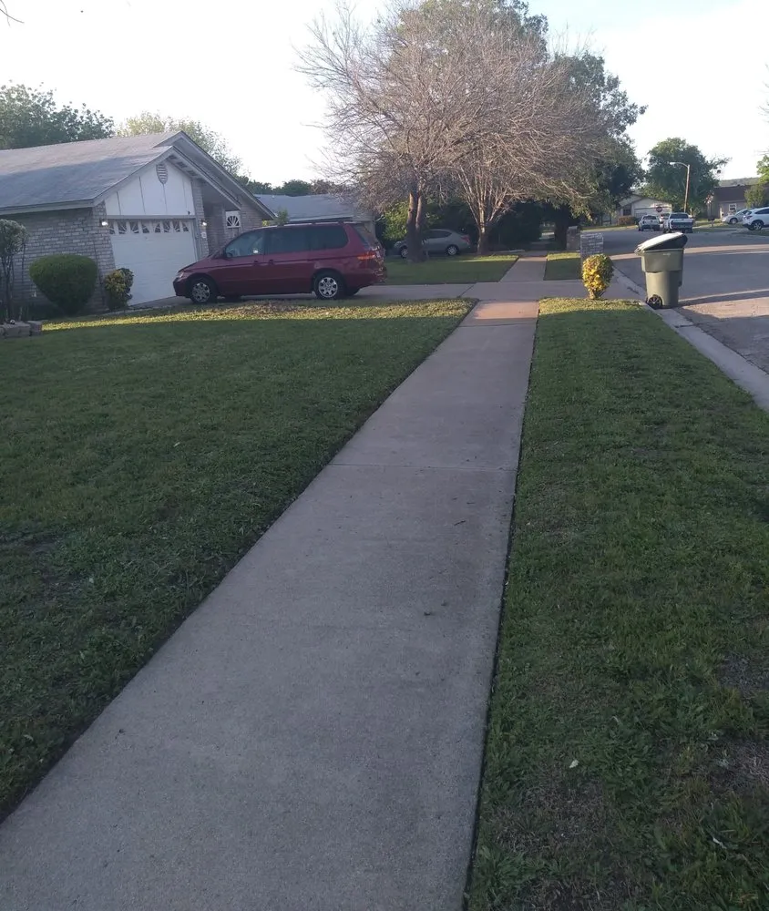 Local garden landscaping with custom design in Killeen, TX by J's Gifted Hand Lawn Care