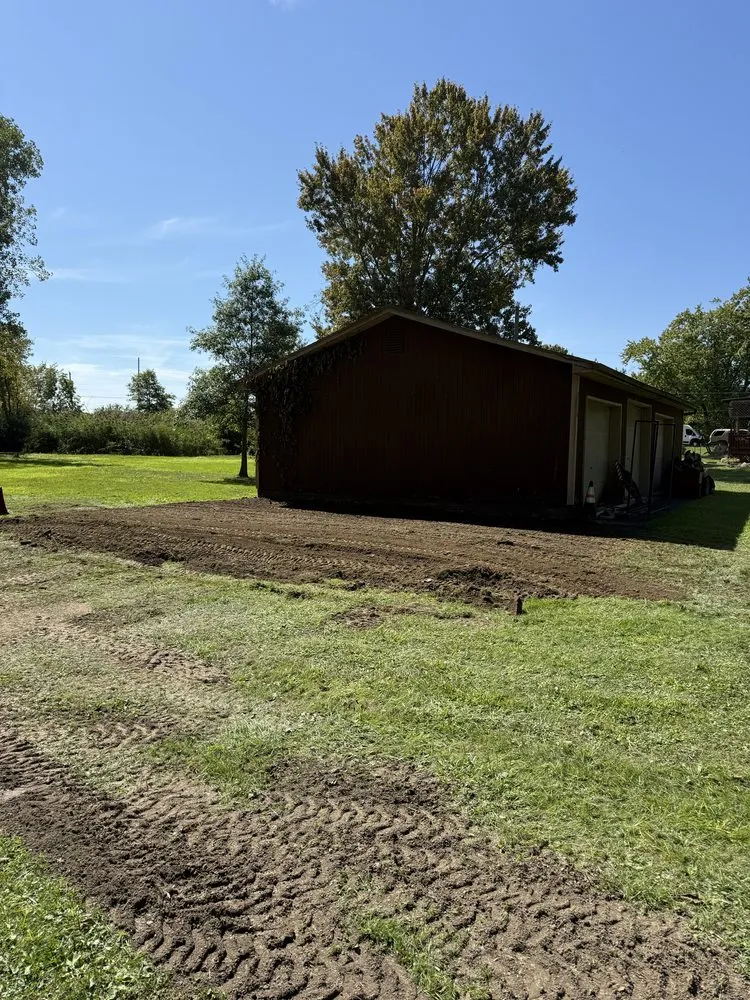 Expert yard maintenance experts serving Garrettsville, OH - J&S Land and Dump Trailer Services