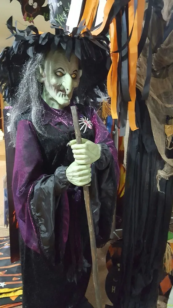 Professional lawn care service for beautiful yards across Newport, NC - J&S Landscape & Design