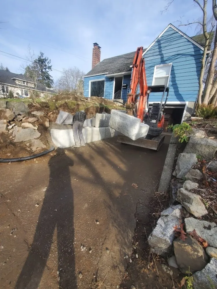 Reliable lawn mowing service in Burien, WA by JS Landscape & Excavation