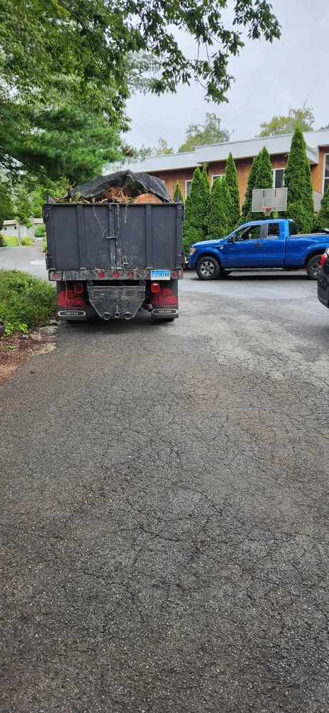 Expert garden landscaping in Danbury, CT by JS Landscaper