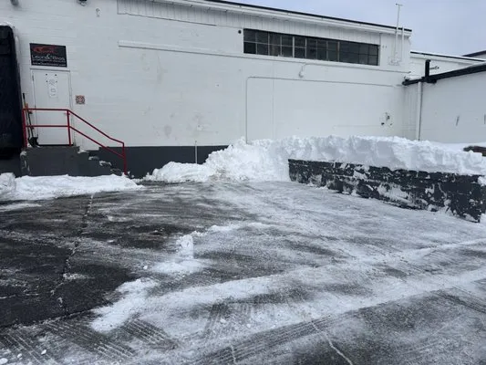 JS Landscaping & Plowing Logo