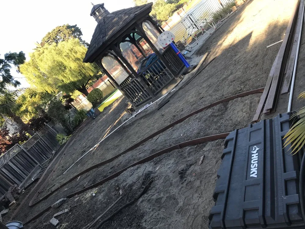 Professional outdoor landscaping in Alameda, CA by J's Landscaping