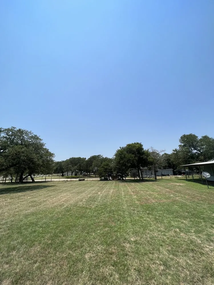 Affordable lawn care service in Del Valle, TX - JS Landscaping