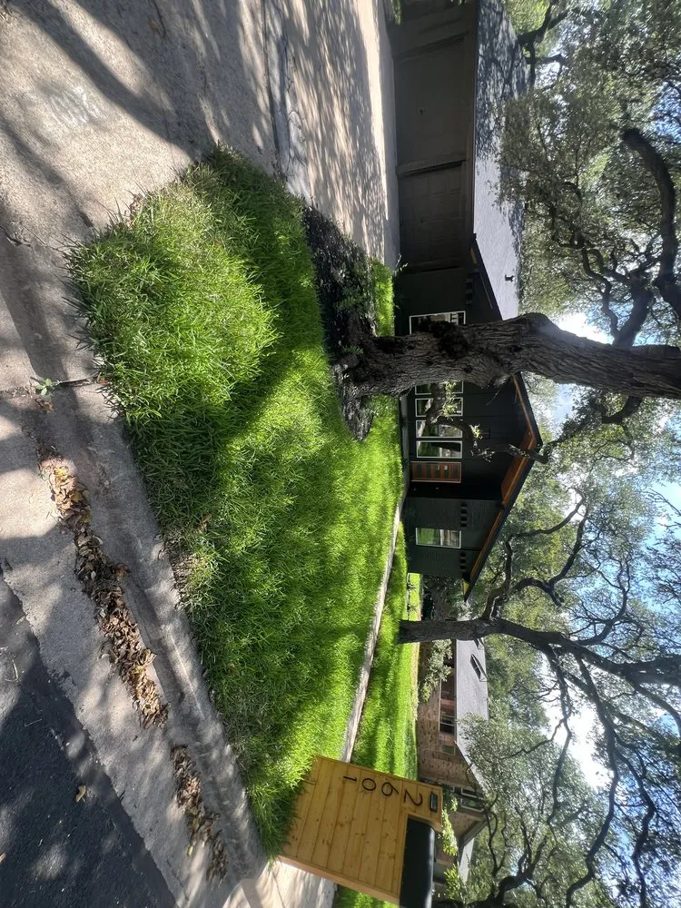 Custom garden landscaping in Del Valle, TX - JS Landscaping