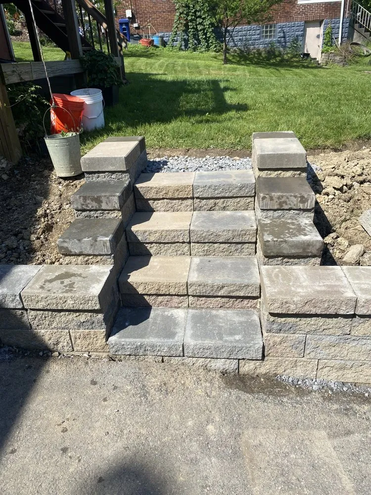 Custom residential landscaping experts serving Finleyville, PA - JS Landscaping