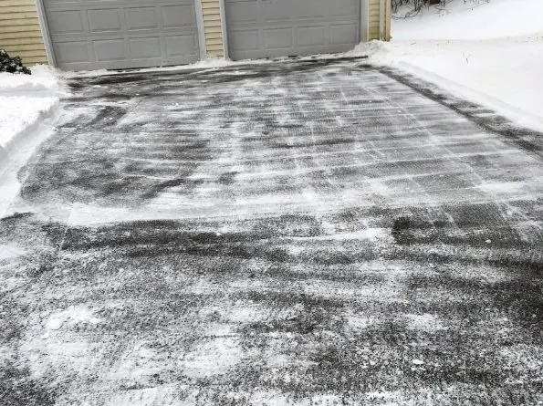 Local yard maintenance experts serving Hartford, CT - JS Landscaping