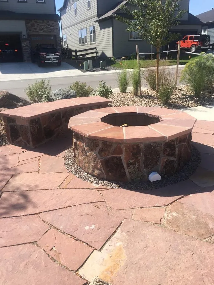 Professional garden landscaping experts serving Henderson, CO - JS Landscaping
