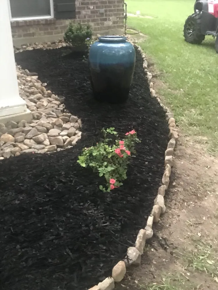 Trusted yard maintenance for homes across Ponchatoula, LA - J&S Landscaping