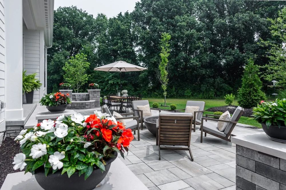 Top-rated residential landscaping experts serving Powell, OH - JS Landscaping