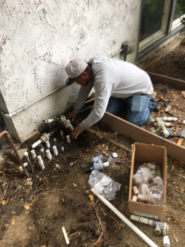 Custom lawn mowing service in Riverside, CA by JS Landscaping