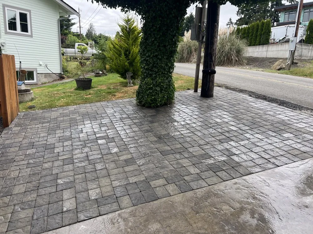 Trusted yard maintenance for outdoor upgrades across Poulsbo, WA - J&S Landscaping Service