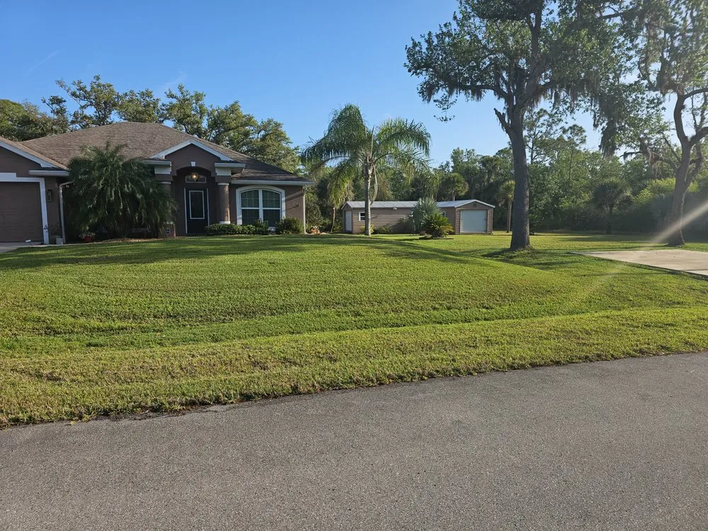 Custom lawn care service for year-round maintenance across Port Charlotte, FL - J's Lawn Care
