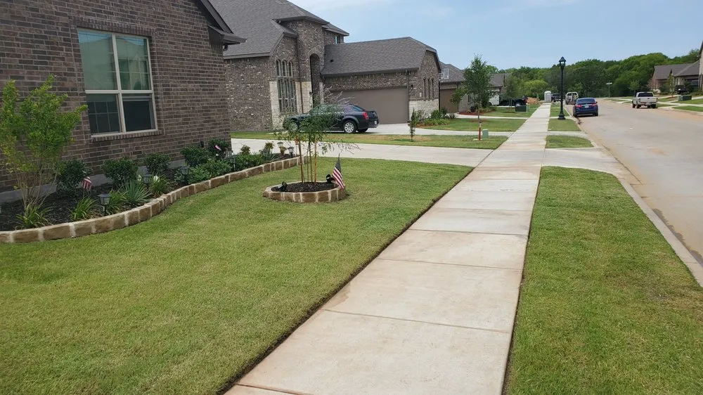 Reliable garden landscaping experts serving Mansfield, TX - J&S Lawn Care Service