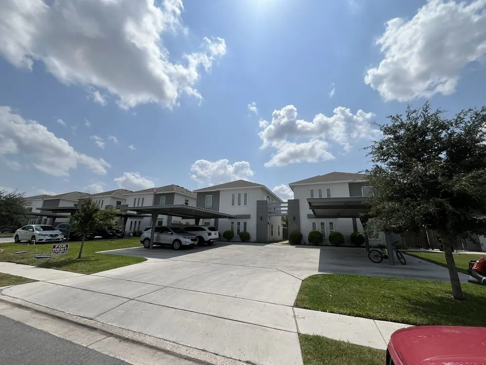 Affordable landscaping services in Mission, TX by JS Lawnscaping