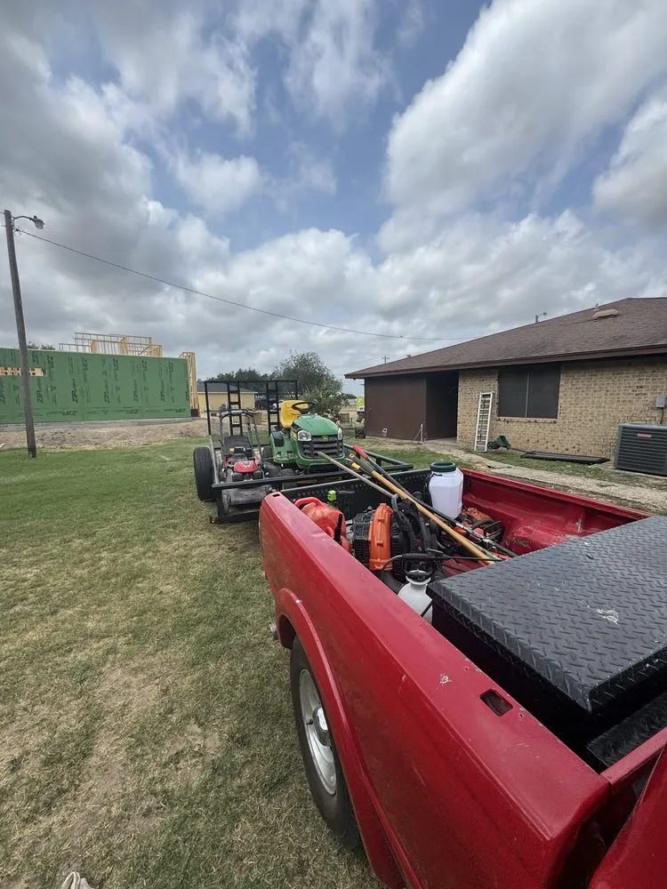 Expert residential landscaping in Mission, TX by JS Lawnscaping