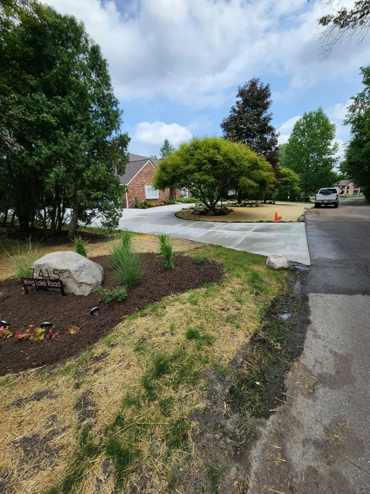 Local yard cleanup service for residential properties across Commerce Charter Twp, MI - JS Outdoor Indoor Services